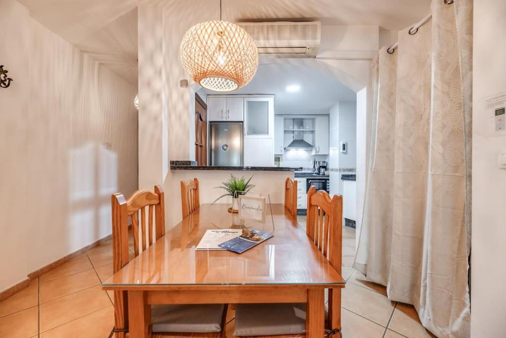 Encantador Apartamento Cerca Del Mar Малага Экстерьер фото