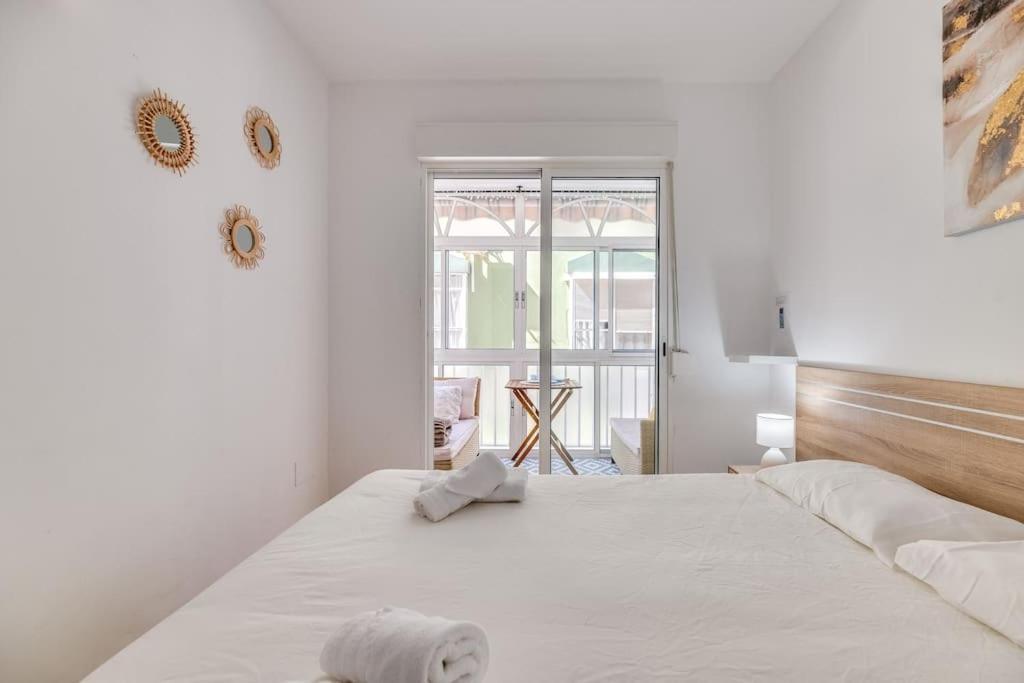 Encantador Apartamento Cerca Del Mar Малага Экстерьер фото